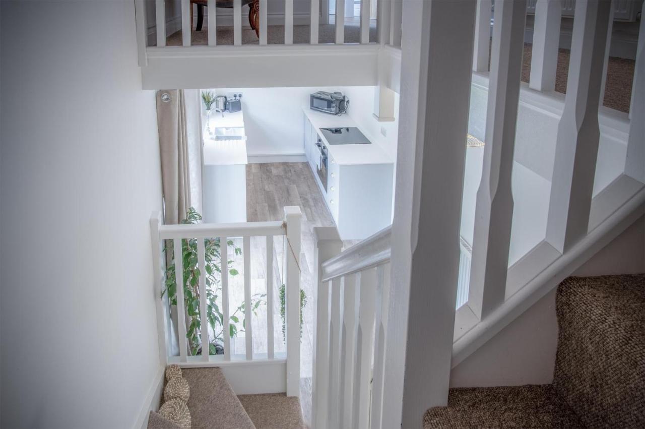 Brook Cottage - 2 Bedroom Cottage - Dale Ngoại thất bức ảnh